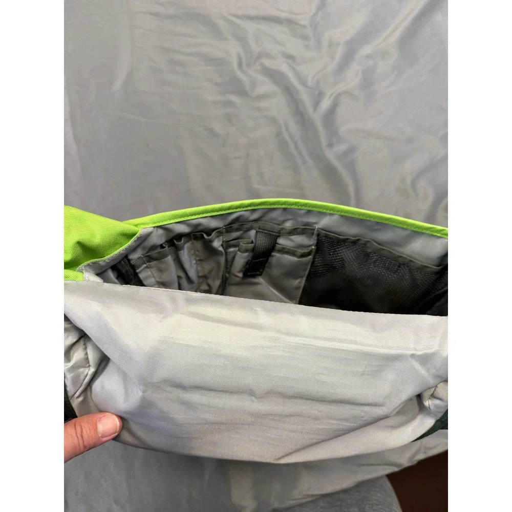 Patagonia MiniMass Messenger Bag Lime Green 48266 FA11 Laptop Commuter Bag